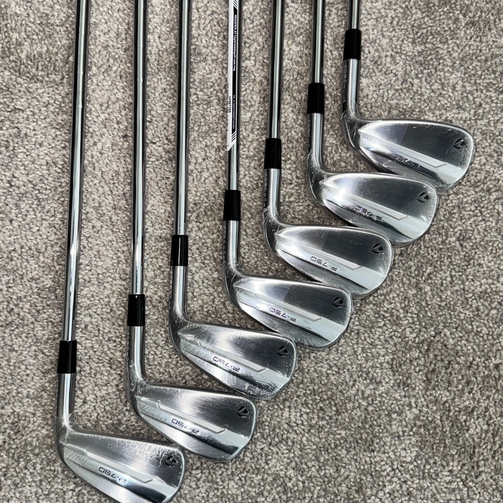 2025 TaylorMade p790s